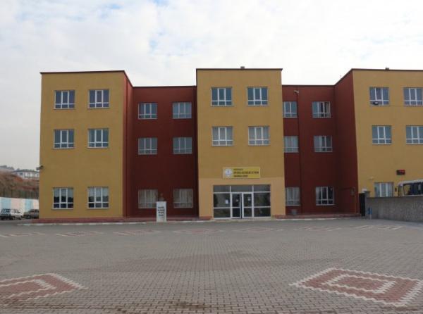 Ertuğrul Gazi Mesleki ve Teknik Anadolu Lisesi Fotoğrafı